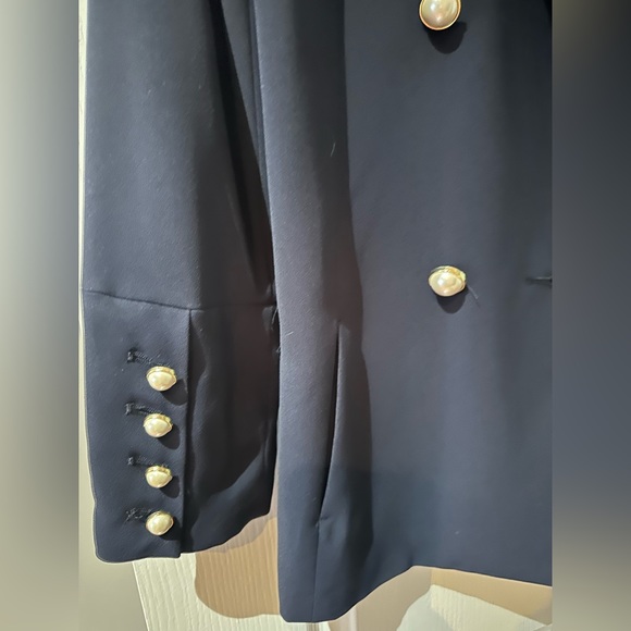 ✨BNWT✨ Zara navy blue blazer with Pearl button details size L - Picture 2 of 6